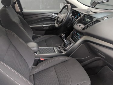 Ford kuga 1.5 tdci 120 ss 4x2 bvm6 vignale - garantie 12 mois occasion simplicicar brest simplicicar simplicibike france
