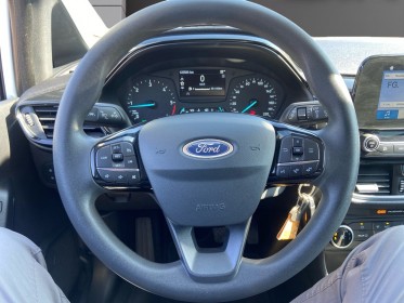 Ford fiesta 1.5 tdci 85 ch ss bvm6 trend 5 places - carplay - 1er main - suivi complet à jour occasion simplicicar compiegne...