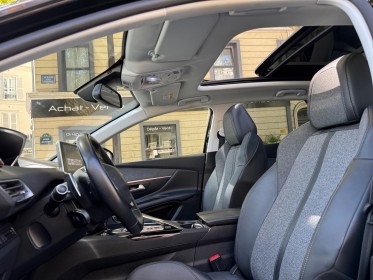 Peugeot 3008 business luehdi 130ch ss eat8 allure business / toit ouvrant panoramique / entretien peugeot / carplay /......