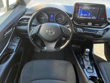 Toyota c-hr hybride 122h edition occasion simplicicar lyon nord  simplicicar simplicibike france
