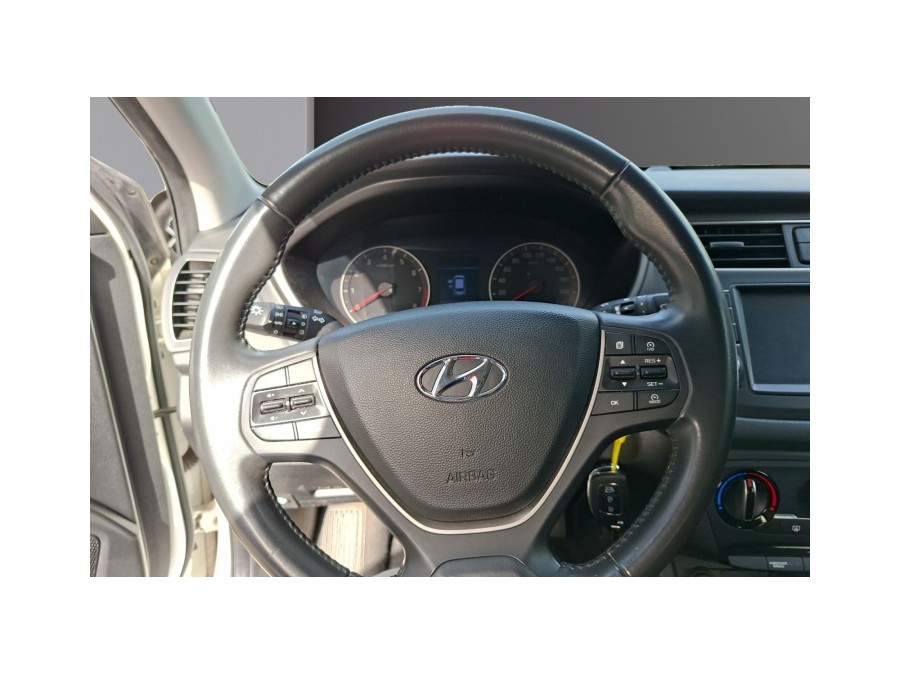 HYUNDAI d'occasion I20 1.0 T-GDI 100 INTUITIVE DCT de 2019 Villepinte