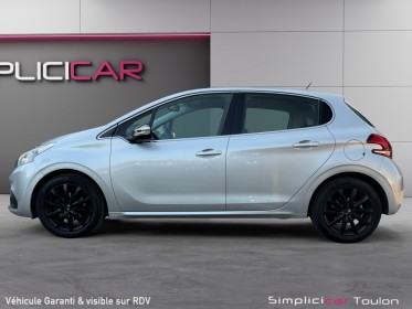 Peugeot 208 1.2 puretech 110ch ss bvm5 allure garantie 12 mois occasion simplicicar toulon est simplicicar simplicibike france