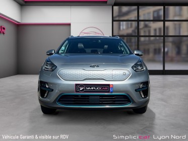 Kia e-niro electrique 204 ch e-design full option cuir carplay toit ouvrant occasion simplicicar lyon nord  simplicicar...