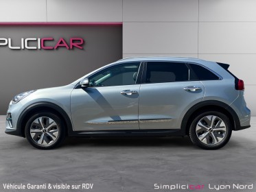 Kia e-niro electrique 204 ch e-design full option cuir carplay toit ouvrant occasion simplicicar lyon nord  simplicicar...