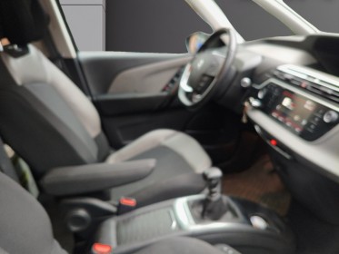 Citroen grand c4 spacetourer bluehdi 130 ss bvm6 shine 7 places garantie un an faible kilométrage occasion simplicicar...