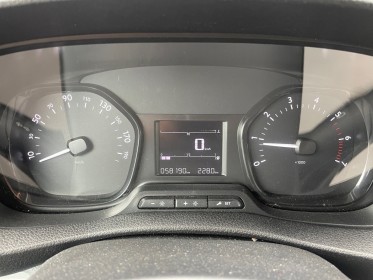 Opel vivaro fourgon gn l2 2.0 diesel 145 / clim /radar ar / regulateur / tres bon etat / garantie occasion simplicicar salon...