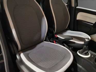 Renault twingo iii sce 65ch finition zen origine france 100% renault 1ère main garantie 12 mois occasion simplicicar nancy...