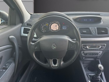 Renault megane iii coupe tce 115 energy eco2 intens - radar de recul - bluetooth - garantie 12 mois occasion simplicicar...