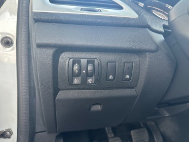 Renault megane iii coupe tce 115 energy eco2 intens - radar de recul - bluetooth - garantie 12 mois occasion simplicicar...