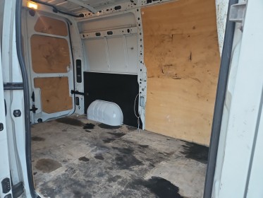 Renault master fourgon gn l2h2 3.5t 2.3 dci 125 energy confort euro 5 occasion simplicicar la ciotat simplicicar simplicibike...