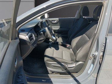 Kia rio 1.0 t-gdi 100 ch bvm6 / finition active / caméra de recul / garantie constructeur occasion réunion ville st pierre...