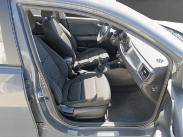Kia rio 1.0 t-gdi 100 ch bvm6 / finition active / caméra de recul / garantie constructeur occasion réunion ville st pierre...