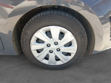 Kia rio 1.0 t-gdi 100 ch bvm6 / finition active / caméra de recul / garantie constructeur occasion réunion ville st pierre...