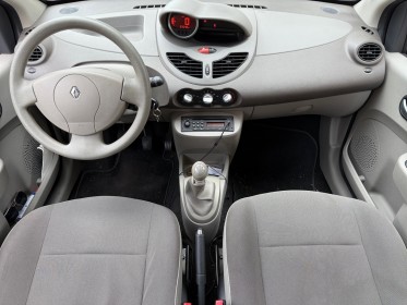 Renault twingo ii 1.2 lev 16v 75 eco2 expression occasion cannes (06) simplicicar simplicibike france