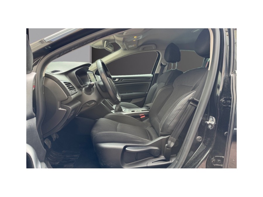 RENAULT d'occasion MEGANE TCE 115 LIFE de 2019 Le Raincy (93)﻿