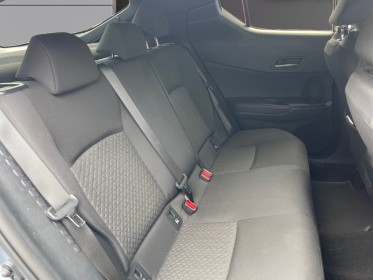 Toyota c-hr hybride my23 simplifiee 2.0l dynamic ultimate occasion simplicicar grenoble simplicicar simplicibike france