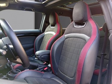 Mini cooper s john cooper works 2.0 l 4‑cylindres turbo john cooper works harman kardon  toit ouvrant occasion simplicicar...