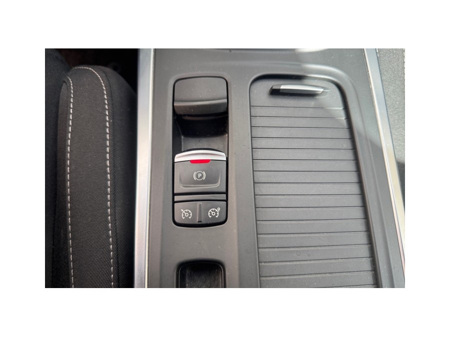 RENAULT d'occasion MEGANE TCE 115 LIFE de 2019 Le Raincy (93)﻿