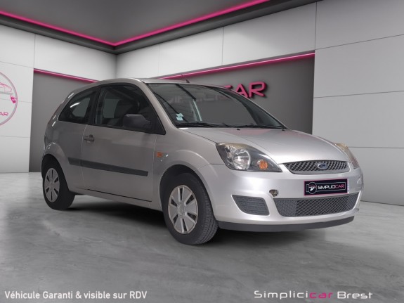 Ford fiesta 1.25l 75ch - garantie 12 mois- occasion simplicicar brest simplicicar simplicibike france