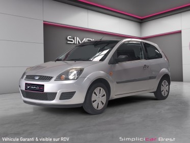 Ford fiesta 1.25l 75ch - garantie 12 mois- occasion simplicicar brest simplicicar simplicibike france