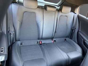 Mercedes classe a 180 7g-dct progressive line / camera de recul / garantie 12 mois occasion simplicicar pertuis  simplicicar...