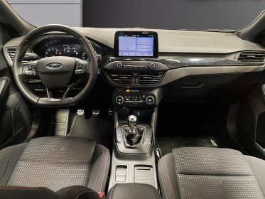Ford focus 1.0 ecoboost 125 ss st line - garantie 12 mois occasion simplicicar lyon ouest simplicicar simplicibike france