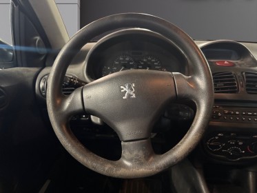 Peugeot 206 1.4e 16v garantie 12 mois occasion montpellier (34) simplicicar simplicibike france
