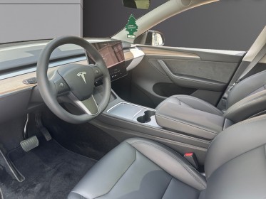 Tesla model y standard rwd, garantie tesla, siège chauffant av et ar, hayon électrique, caméra 360 occasion simplicicar...