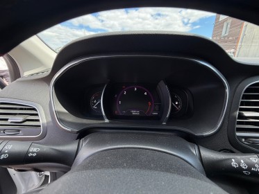Renault megane iv berline dci 130 energy intens occasion simplicicar meaux simplicicar simplicibike france