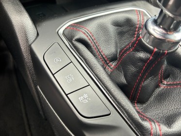 Ford focus 1.0l 125ch ecoboost st line bang et olufsen garantie 12 mois occasion simplicicar toulouse sud simplicicar...