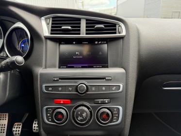 Ds ds4 bluehdi 120 ss bvm6 connected chic, attelage, apple carplay, garantie 12 mois occasion scl 56 - simplicicar vannes...