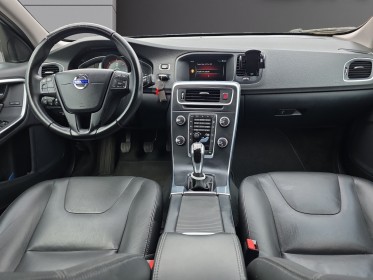 Volvo v60 cross country d3 150 ch summum //garantie 12 mois// occasion simplicicar lille  simplicicar simplicibike france