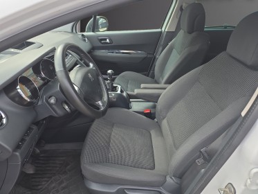 Peugeot 5008 1.6 bluehdi 120ch  bvm6 7 places allure //garantie 12 mois// occasion simplicicar lille  simplicicar...
