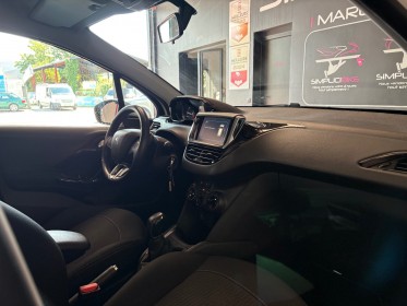 Peugeot 208 business luehdi 100ch ss bvm5 active business garantie 12 mois occasion  simplicicar aix les bains simplicicar...