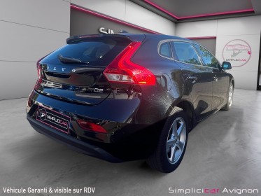 Volvo v40 d2 120 momentum / entretien full chez vovlo distri  vidange occasion avignon (84) simplicicar simplicibike france