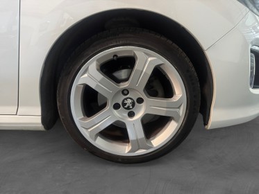 Peugeot 308 cc 2.0 hdi 163ch fap white  black edition occasion simplicicar pau simplicicar simplicibike france