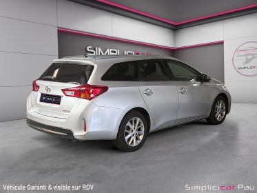 Toyota auris touring sports business 124 d-4d business occasion simplicicar pau simplicicar simplicibike france