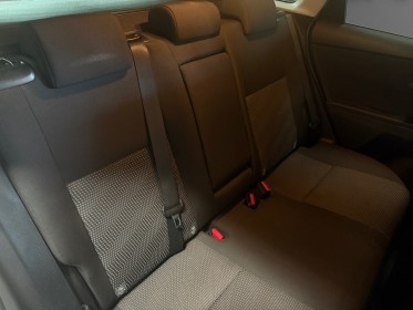 Toyota auris touring sports business 124 d-4d business occasion simplicicar pau simplicicar simplicibike france