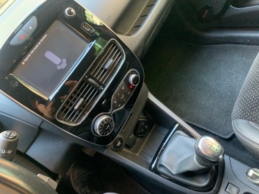 Renault clio iv tce 90 energy intens garantie 12 mois occasion montreuil (porte de vincennes)(75) simplicicar simplicibike...
