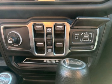 Jeep wrangler unlimited 2.0 l t 272 ch 4x4 bva8 sport occasion simplicicar besanÇon simplicicar simplicibike france