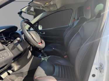 Renault clio iv 1.6 turbo 220 edc rs trophy suivi constructeur occasion simplicicar lille  simplicicar simplicibike france