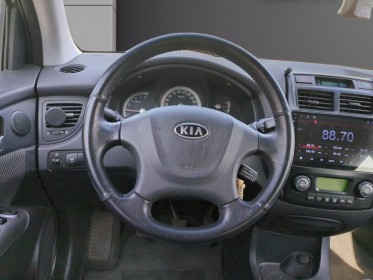 Kia sportage 2.0 crdi 136 2wd fap s - sièges chauffants - garantie 12 mois occasion simplicicar caen  simplicicar...