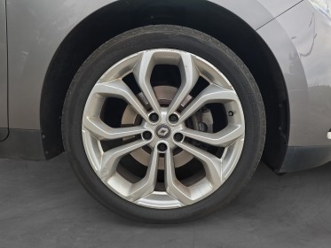 Renault grand scenic iv 1.6 business 130 ch attelage révisée garantie 12 mois occasion simplicicar vichy simplicicar...