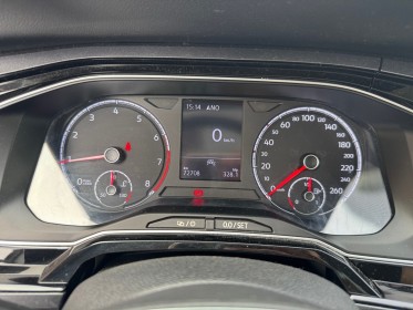 Volkswagen polo 1.0 tsi 95 ss bvm5 r-line occasion simplicicar lyon nord  simplicicar simplicibike france