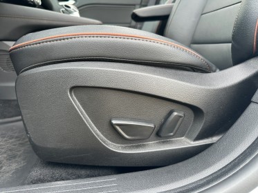 Renault captur 1.3 tce iconic - toit ouvrant - caméra 360 - sièges élect - garantie constructeur 07/2028 occasion...