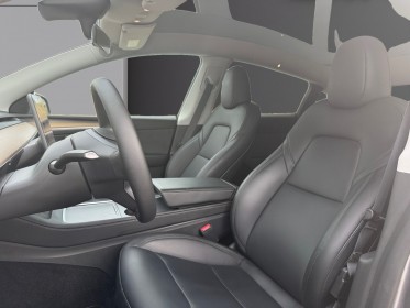 Tesla model y performance dual motor awd, attelage, garantie 12 mois occasion simplicicar lunel simplicicar simplicibike france