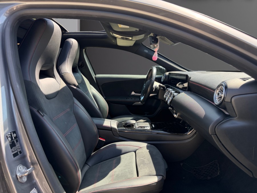 MERCEDES d'occasion CLASSE A IV A180 D amg line 7G-DCT de 2019 Lyon