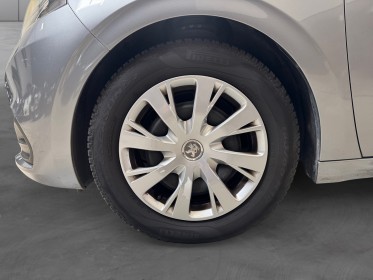 Peugeot 208 bluehdi 100ch 1.5l ss bvm5 active garantie 12mois occasion simplicicar bretigny-sur-orge simplicicar simplicibike...