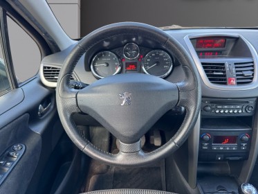 Peugeot 207 1.6 vti 120ch premium régulateur clim auto garantie 12 mois occasion troyes simplicicar simplicibike france