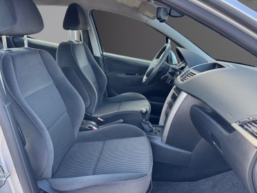 Peugeot 207 1.6 vti 120ch premium régulateur clim auto garantie 12 mois occasion troyes simplicicar simplicibike france